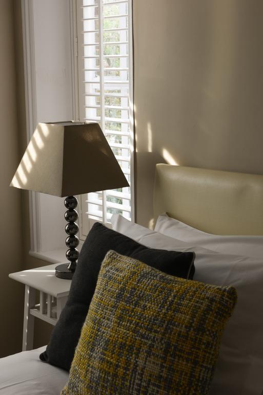 Woodstock Suites Charlton  Exteriör bild