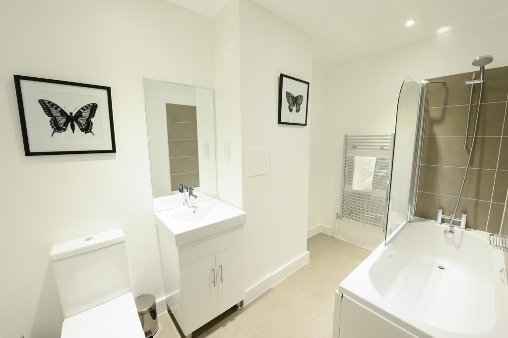 Woodstock Suites Charlton  Exteriör bild