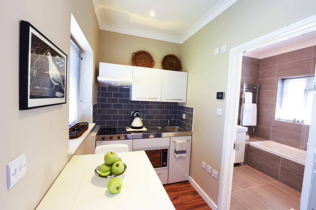 Woodstock Suites Charlton  Exteriör bild