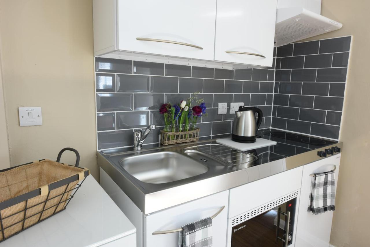 Woodstock Suites Charlton  Exteriör bild